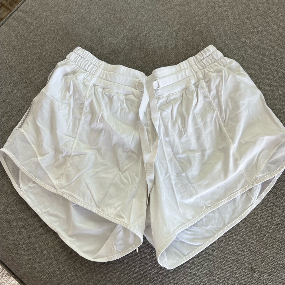 White Lululemon hotty hot shorts